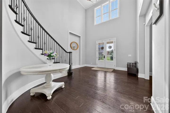 Dramatic Curved Staircase