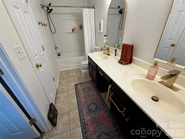 1170