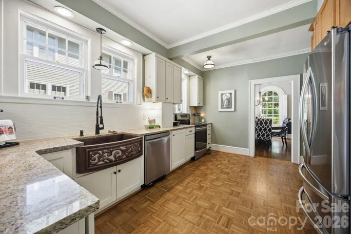 Kitchen with ample space for cooking