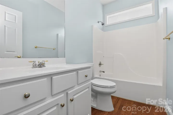 Secondary Bath