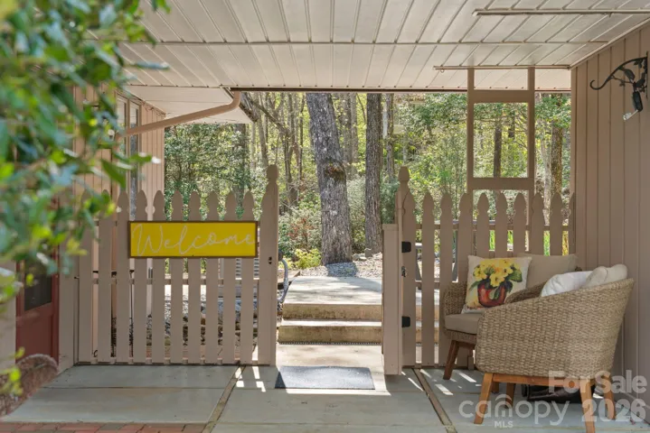 Shall we make our way to the back yard?