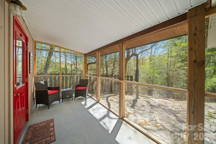 Screened in patio just off the family room