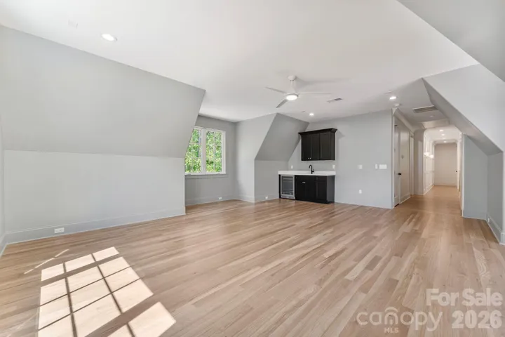 Bonus/Flex Room with Wet Bar 