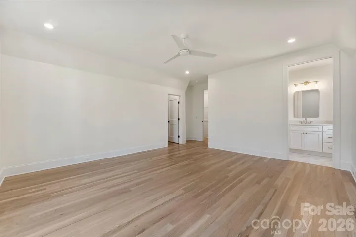 Upstairs Bedroom 1 