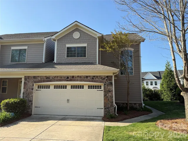 End unit with a 2-car garage!!