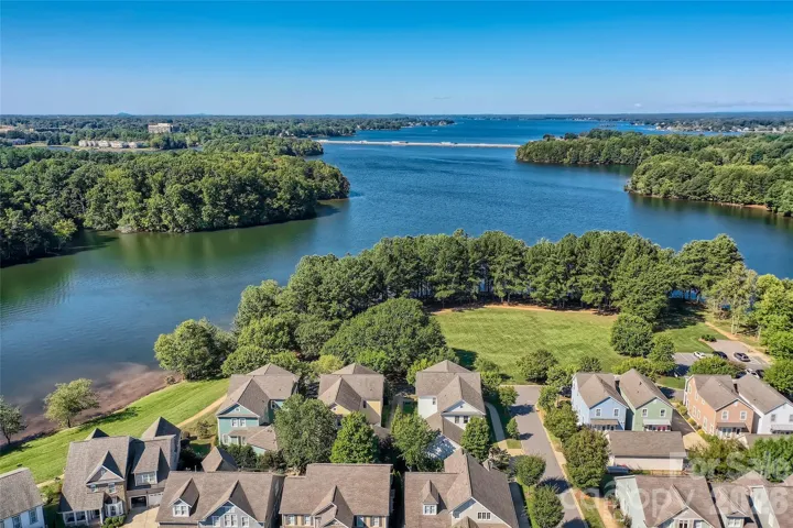 Neighborhood green space