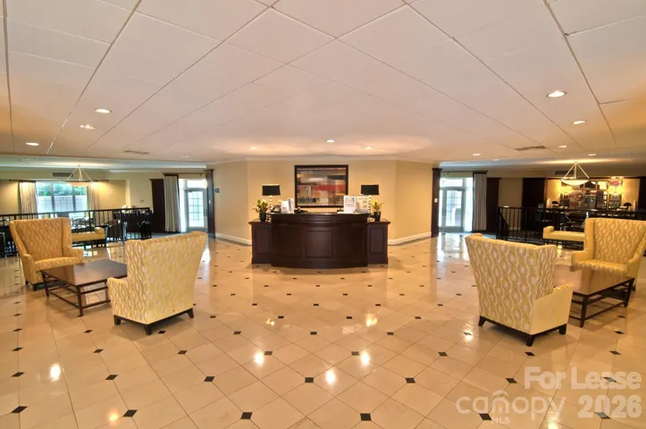 Fifth & Poplar's Elegant Main Lobby...