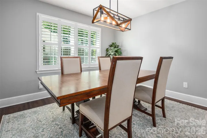 Dining area open to kitchen