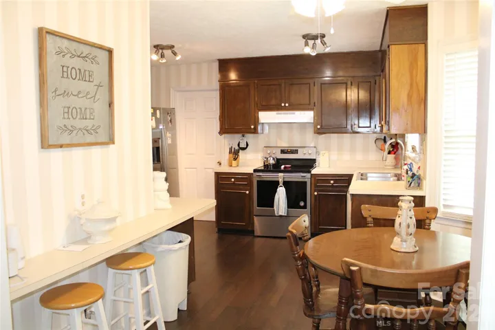 Breakfast Nook + Kitchen