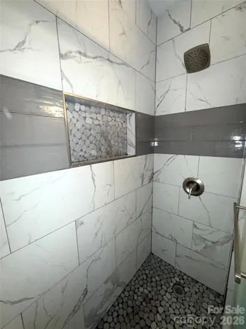 Primary Full-bath