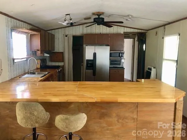 1170