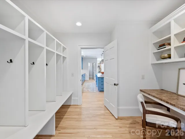 Large drop zone and homework area