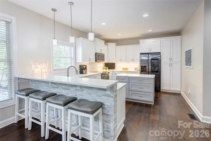 Updated kitchen - elevated in every detail