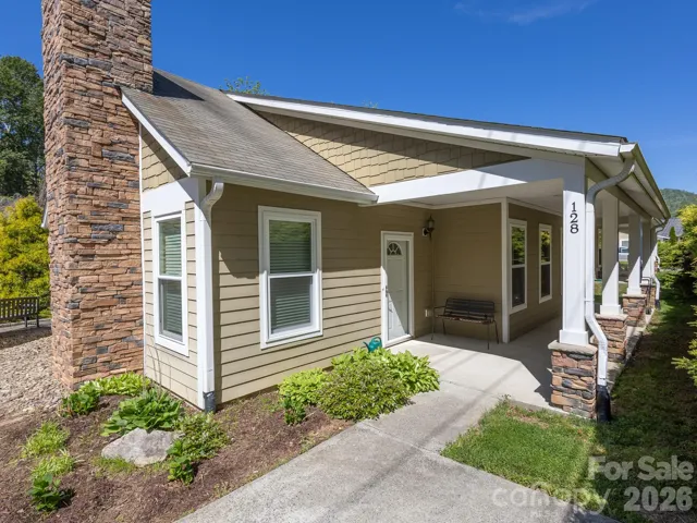 No Steps To Front Door