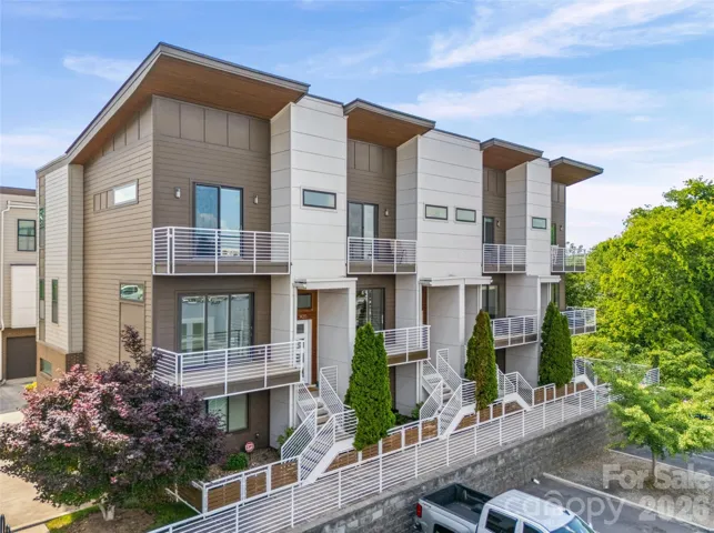 Lumina Townhomes by Copper Builders!