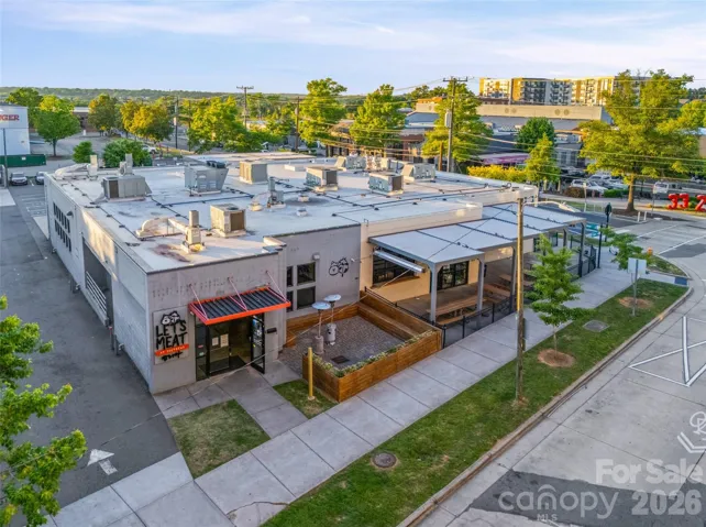 Seoul Korean BBQ and Let's Meat next door