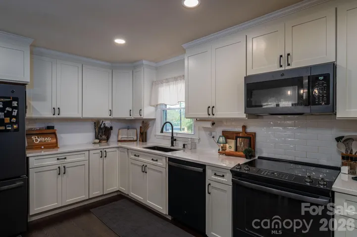 Kitchen completely updated in 2024.