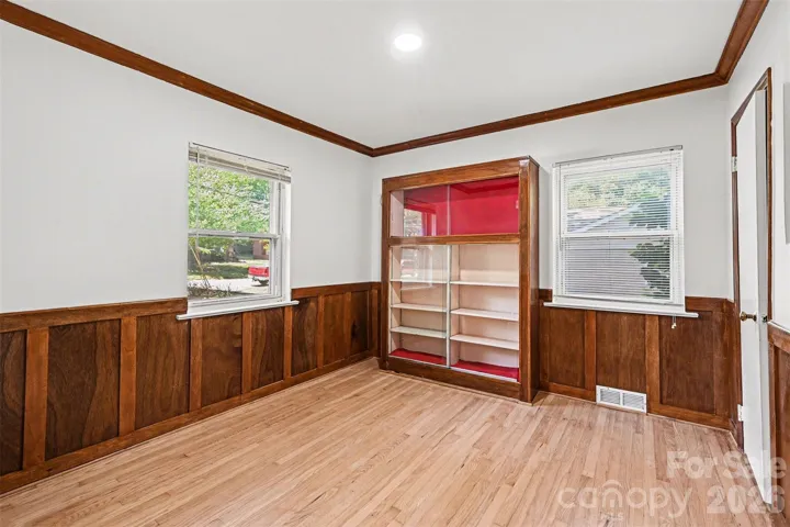 Bedroom has perfect showcase for personal treasures 