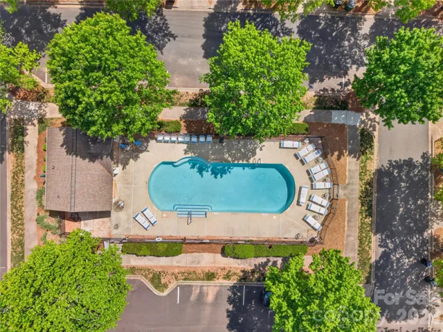 Refreshing community pool