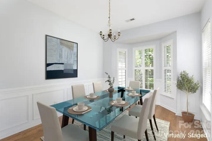 Dining Room Virtually Staged