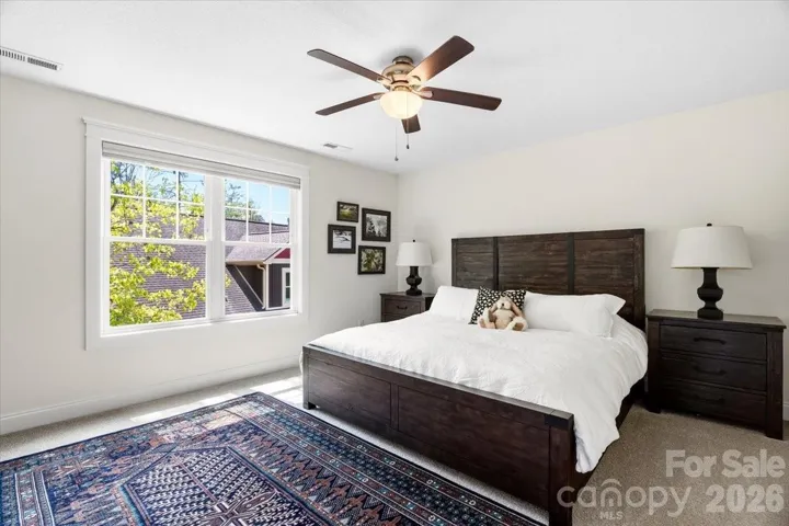Large upstairs bedroom
