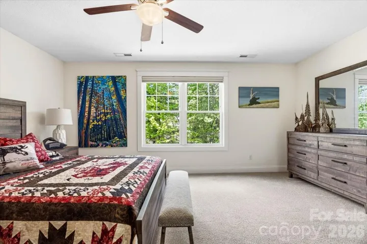 2nd large upstairs bedroom