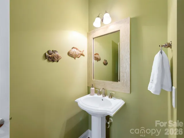 1170