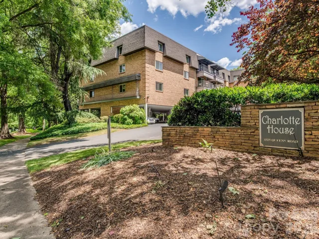 Charlotte House Condominiums