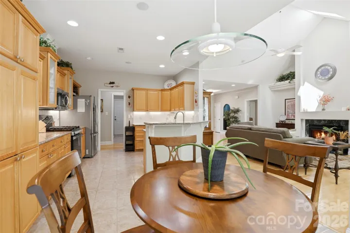 Kitchen custom cabinets