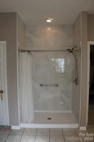 Master Shower