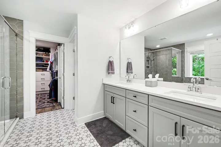 Beautifully appointed primary bath