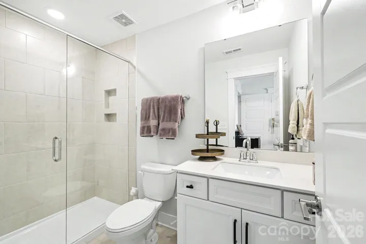 Full bath third floor