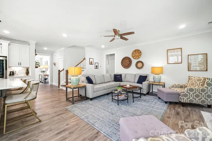 Open floor plan - perfect for daily living and entertaining