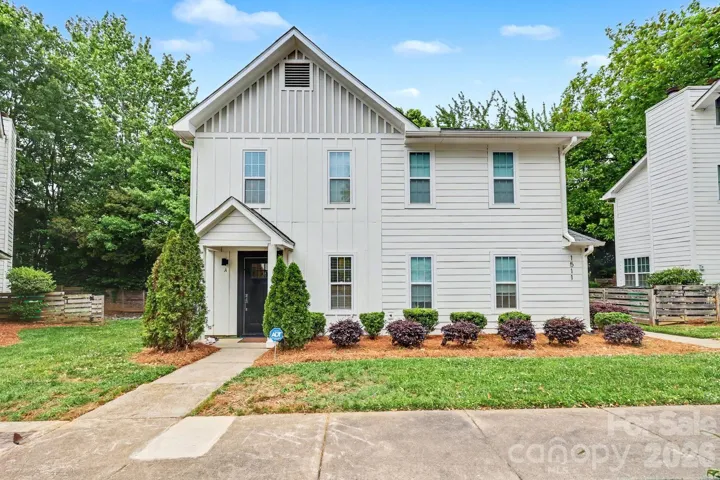 1511 -A Briar Creek Rd.