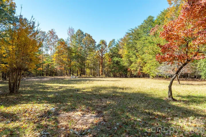 Create a private cluster of homes, several rentals or enjoy the the acreage for yourself