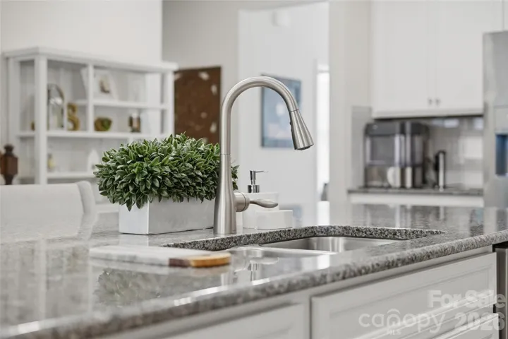 Beautiful finishes throughout