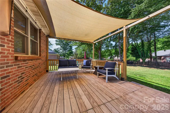 Wired for Two Outdoor Televisions