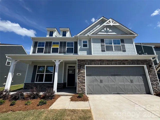 Homesite 587 features a Davidson F floorplan