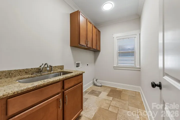 Second level laundry room