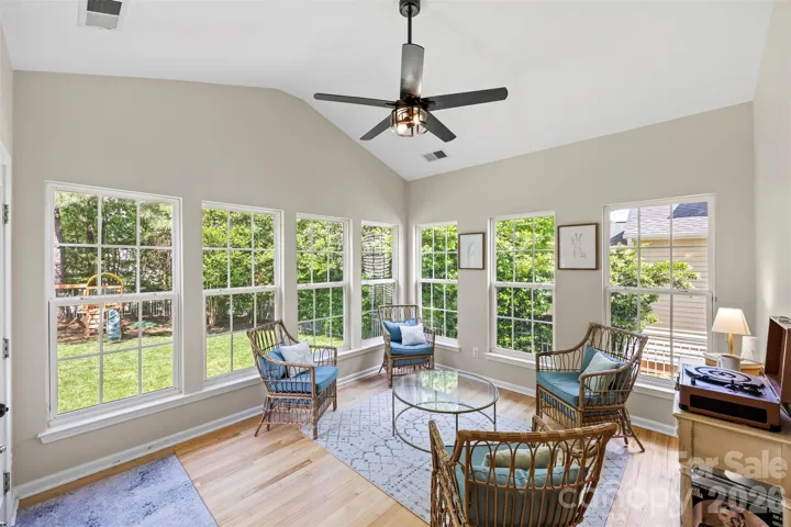 Sunroom or Flex Room