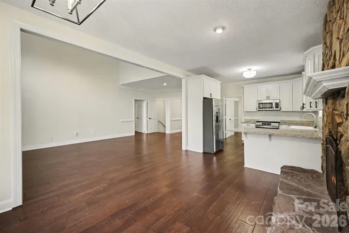 Breakfast Nook Angle 2