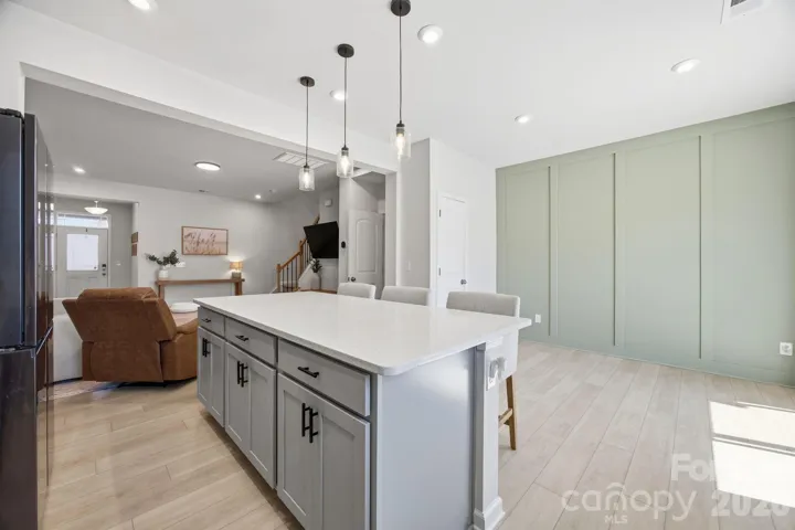 Beautiful accent wall in the dining area
