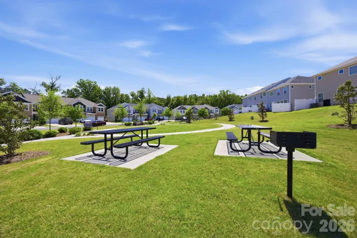 Neighborhood picnic area