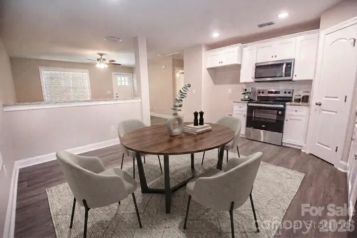 Kitchen/dining area