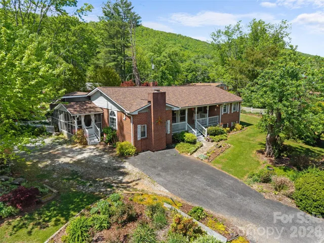 4 Forge Dr.