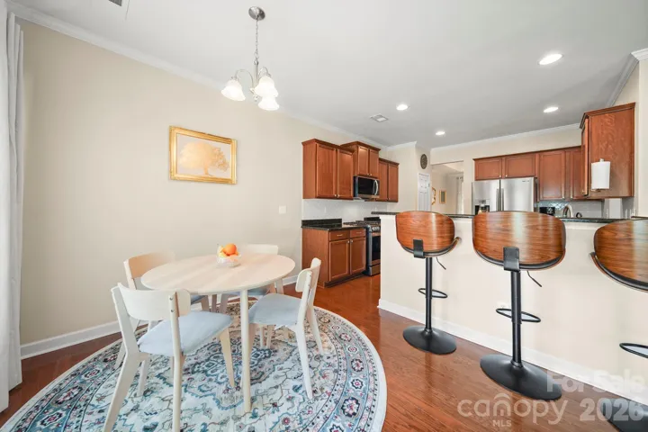 breakfast area and bar area