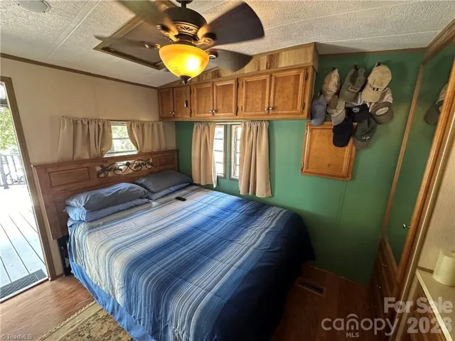 1170