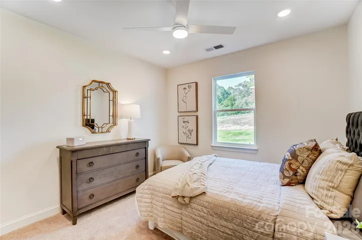 Guest bedroom on the main