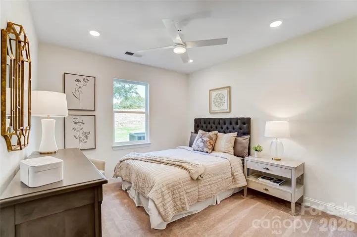 Guest bedroom on the main