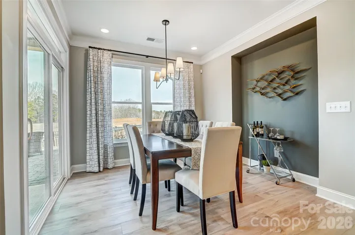 Breakfast area